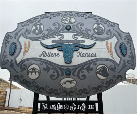 World's Largest Belt Buckle | Visit Abilene, Kansas