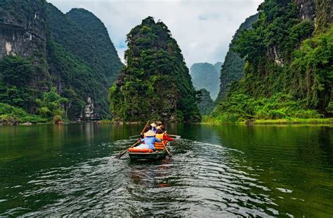 Ninh Binh, Bai Dinh, Dancing Cave & Trang An Tour from Hanoi - Tourist ...