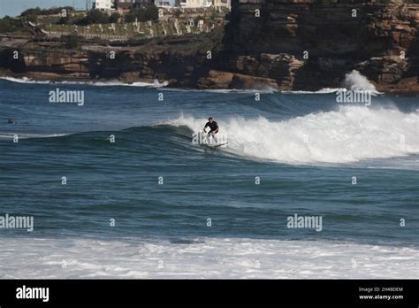 Bronte Beach pools and Surfing Stock Photo - Alamy