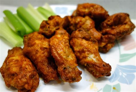 Trader Joe's Hot & Spicy Chicken Wings