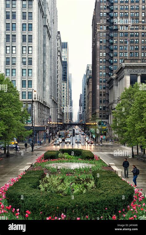 Magnificent Mile in Chicago, Illinois Stock Photo - Alamy