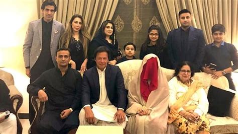 Imran Khan and Bushra Bibi Wedding, Bushra Bibi First Husband, Divorce ...