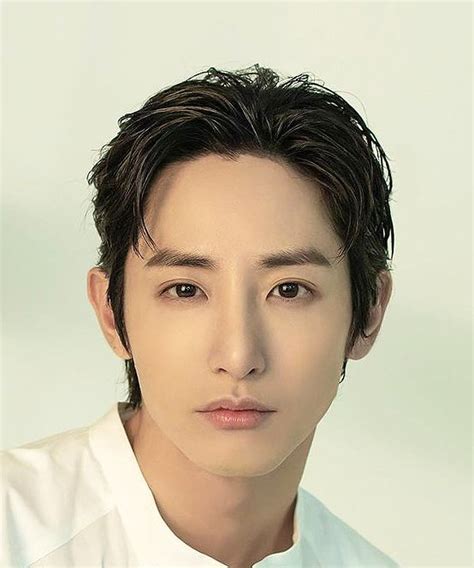 Lee Soo Hyuk (이수혁) - MyDramaList