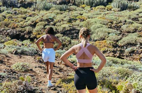 10 Benefits of Hiking: Exercise in the Great Outdoors | 8fit