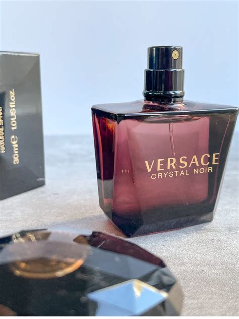 Versace Crystal Noir EDT Reviewed: Spellbinding & Simply Gorgeous | Everfumed Fragrance Shop