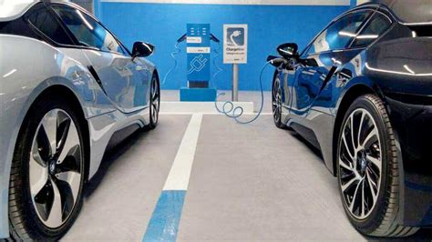 BMW Launches Pakistan's First Electric Car Charging Station - CarSpiritPK