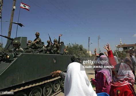 174 Lebanese Army Deploy In Southern Lebanon Photos & High Res Pictures ...