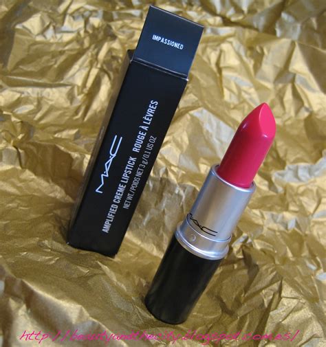 Beauty And The City: MAC Lipstick Impassioned - Review swatches