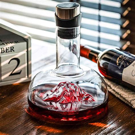 The 8 Best Wine Decanters of 2022