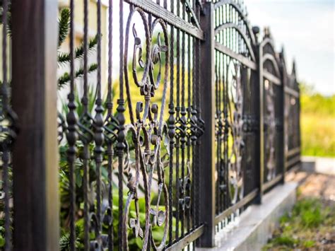 How to Repair a Wrought Iron Fence