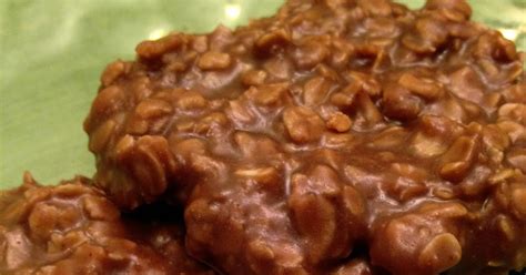 The Farmer's Wife: No Bake "Cow Pie" Cookies