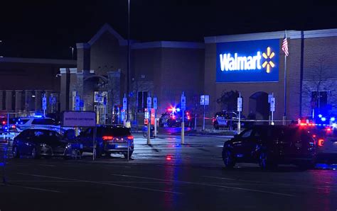 Police: 4 injured in shooting at Ohio Walmart store; suspect dead | 98 ...