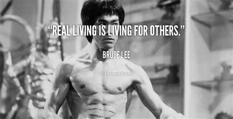 Kung Fu Fighting! 30 Motivational Quotes from Bruce Lee - LifeHack