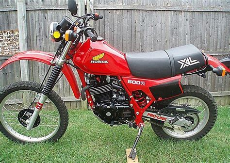 1982 Honda XL500R - Moto.ZombDrive.COM