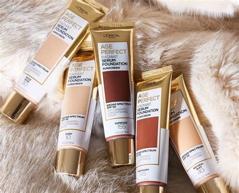 FREE Sample of L'Oreal Paris Age Perfect Foundation | FreebieShark.com