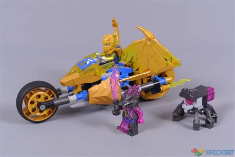 LEGO 71768 Jay's Golden Dragon Motorbike review | Brickset