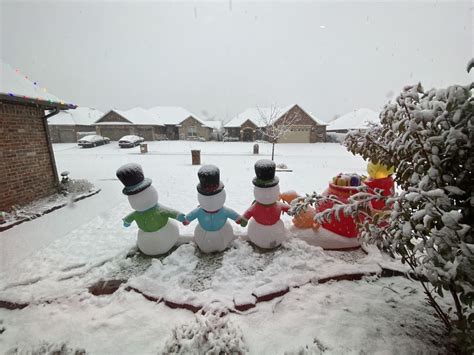 PHOTOS: Snow falls across Oklahoma | KFOR.com Oklahoma City