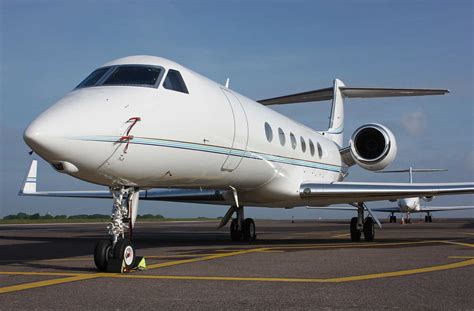 Gulfstream V - Price, Specs, Photo Gallery, History - Aero Corner