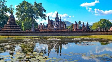 Sukhothai Historical Park: Ultimate Travel Guide + Interactive Map