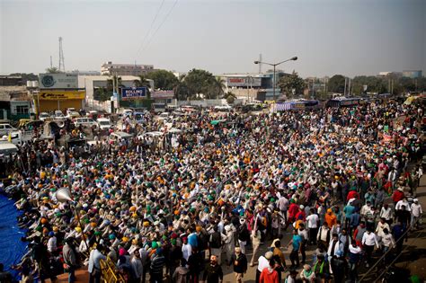 India's Farmers Protest and Burn Fields in Challenge to Narendra Modi ...