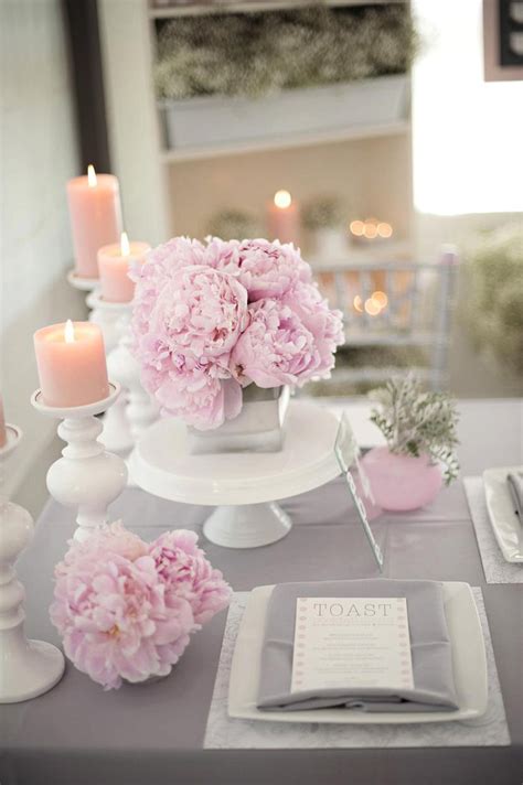 33 Beautiful Bridal Shower Decorations Ideas | Table Decorating Ideas