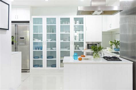 Kitchen cabinets with glass doors - 74 photo