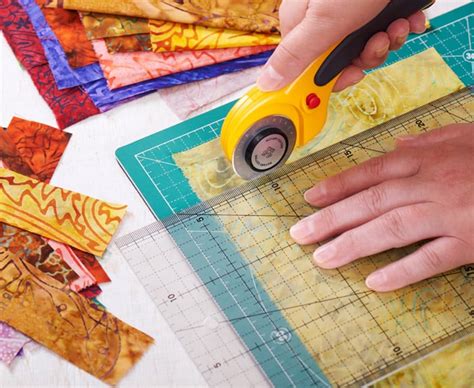 How to Use a Rotary Cutter & Mat - The Seasoned Homemaker®