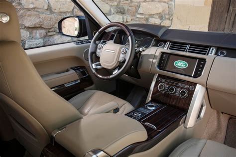 2016 Land Rover Range Rover Interior Pictures