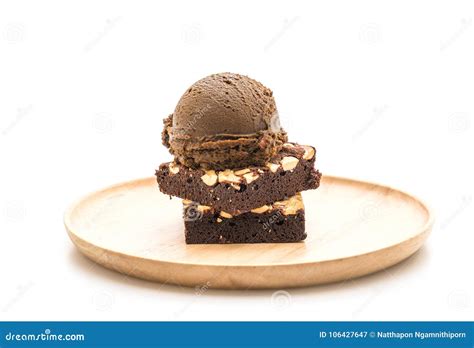 Chocolate Brownies with Chocolate Ice Cream Stock Image - Image of bakery, white: 106427647