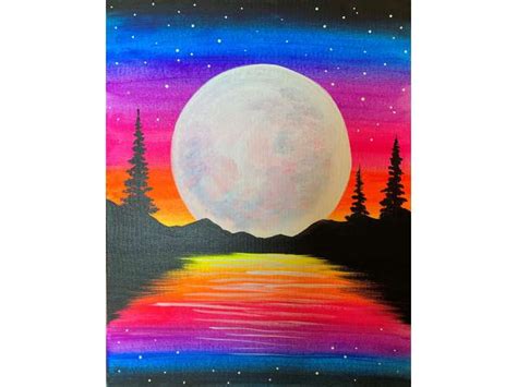 Paint and Sip - Rainbow Moon - Chicago | Classpop!