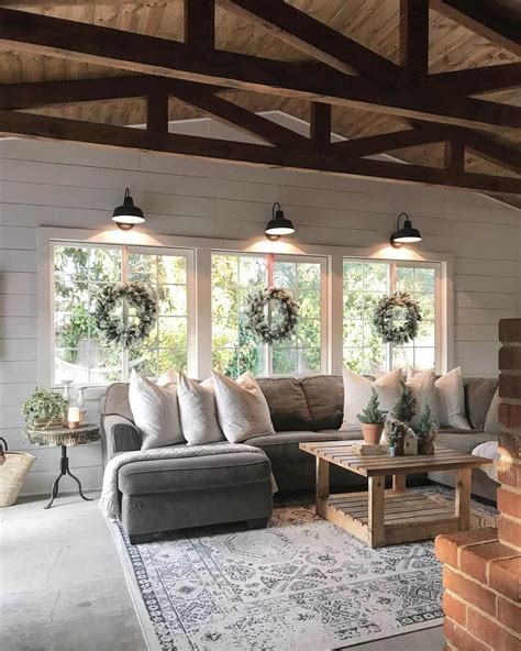 35+ Best Farmhouse Interior Ideas and Designs for 2021