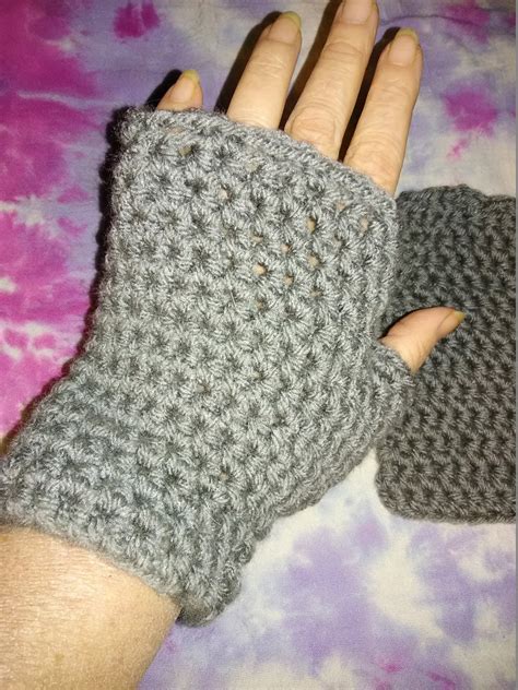 Life Is Good : Quick Crochet Fingerless Gloves
