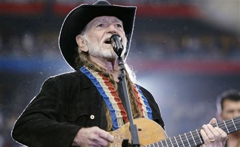 Willie Nelson's New Album 'Last Man Standing' Drops In April