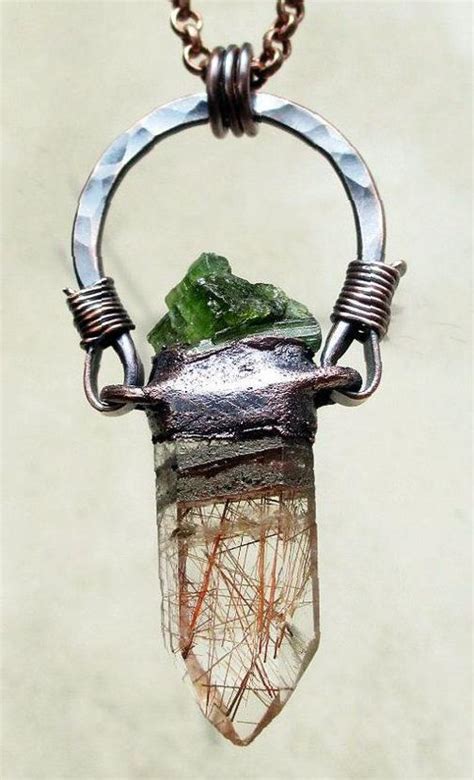 Natural and beautiful mineral jewelry necklace - SooShell