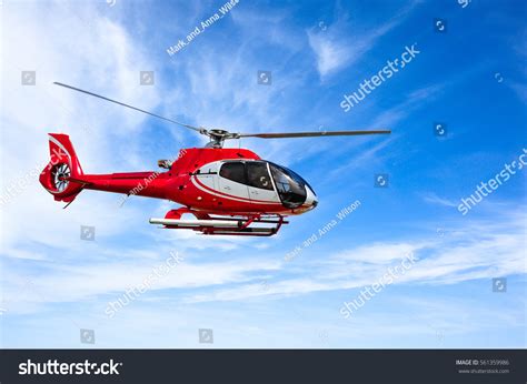 381,821 Helicoptering Images, Stock Photos & Vectors | Shutterstock