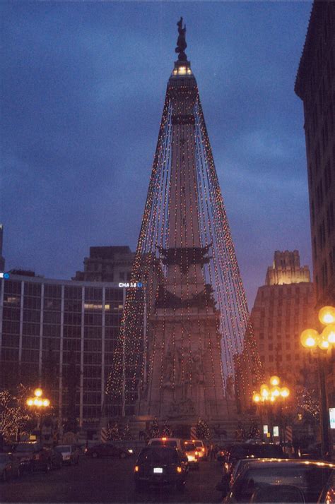 Monument Circle at Christmas Time: Downtown Indianapolis, Indiana ...