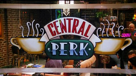 Le bar de Friends, le Central Perk, existe-t-il vraiment ? - Geekn'stuff