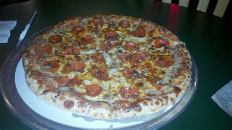 Hound Dog’s Pizza Review | Columbus, OH