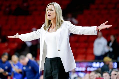 OU women's basketball hosts Kansas Jayhawks. See our best photos.