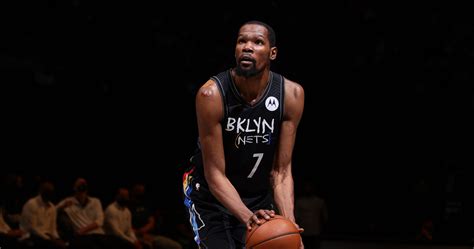 Kevin Durant's Jersey from Nets Debut to Be Sold On Memorabilia Stock Market | News, Scores ...