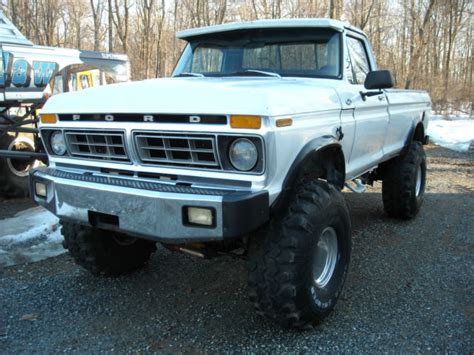 Lifted 1979 Ford F-150 4x4 Truck - Classic Ford F-150 1979 for sale