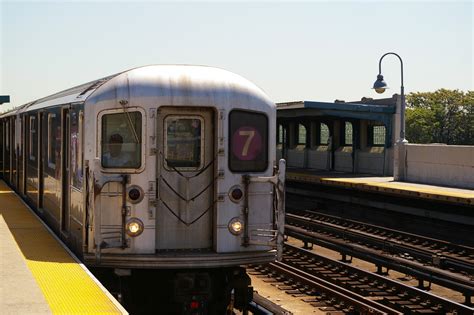 7 line will not run to Manhattan during weekends in March as MTA continues $744M tech upgrades ...