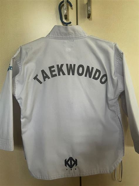 taekwondo uniform for kids, Babies & Kids, Babies & Kids Fashion on Carousell