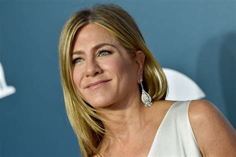 How Old Is Jennifer Aniston In 2020? All of the Famous 'Friends' Who ...