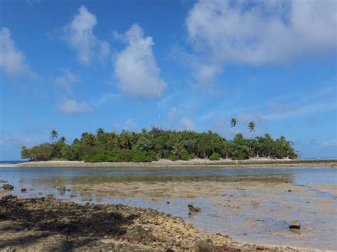 Radio stations in Majuro, Marshall Islands — World Radio Map