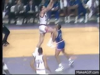 NBA Dunk - Tom Chambers vs. Knicks on Make a GIF