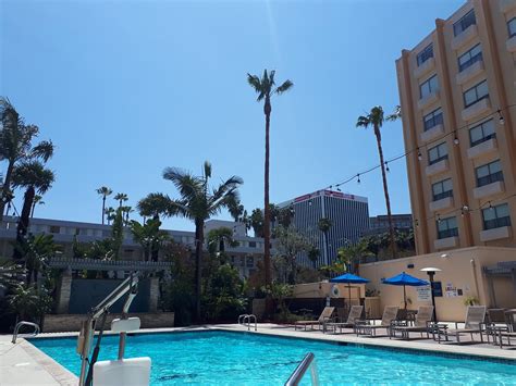 Four Points by Sheraton Los Angeles International Airport Pool Pictures ...