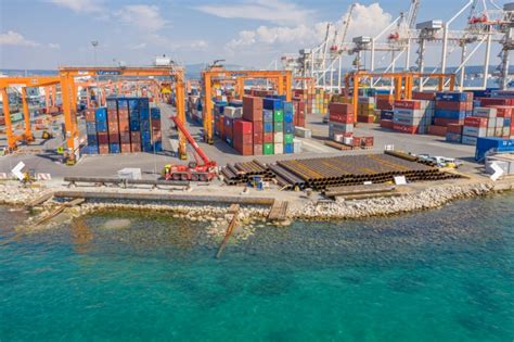 Port of Koper begins expansion of container terminal - Port Technology ...