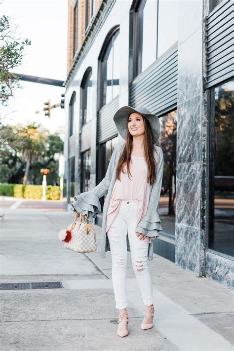 Pink and grey outfit with ruffle sleeves - Christinabtv