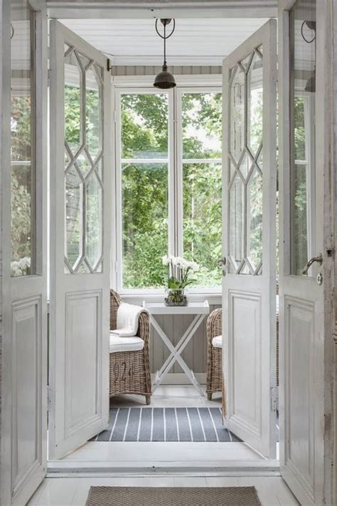 Adding Architectural Interest: Interior French Door Styles & Ideas | Apartment Therapy